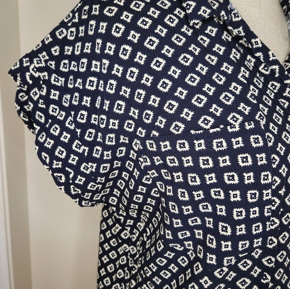 Jachs Short Sleeve Blouse - Picture 6 of 12